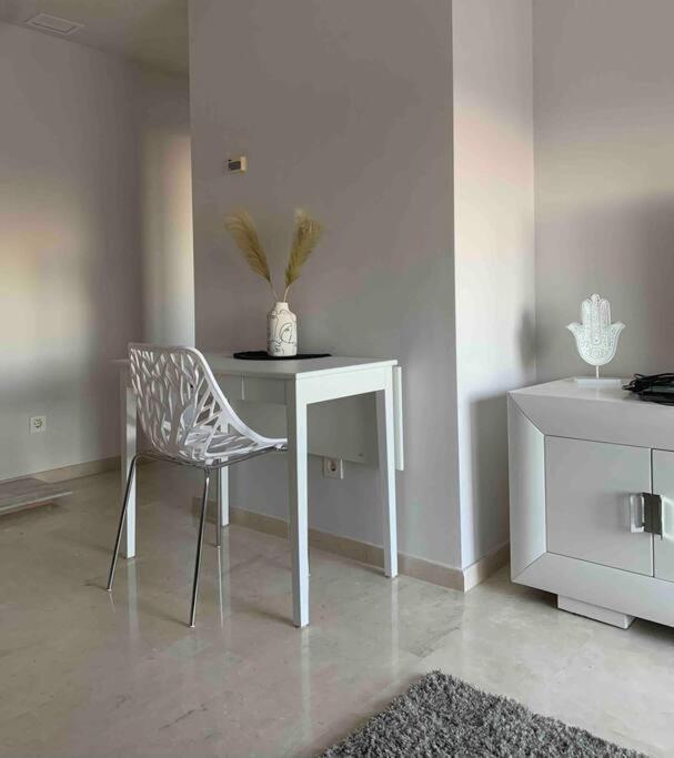 Penthouse Seaview And Golf Valle Romano Estepona Exterior foto